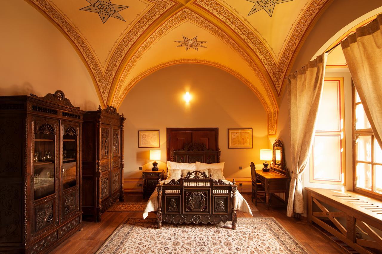 Hotel Zamek Valec Vladislav Екстер'єр фото